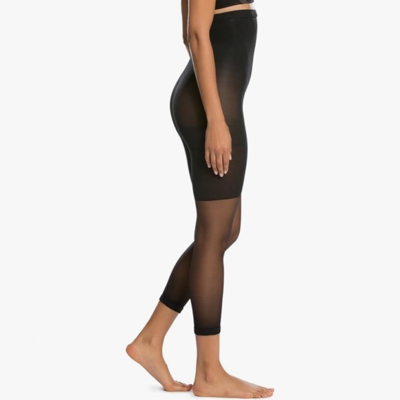NIB SPANX Original Shaping High-Waisted Footless Sheers Capri Length in Black - Picture 2 of 4